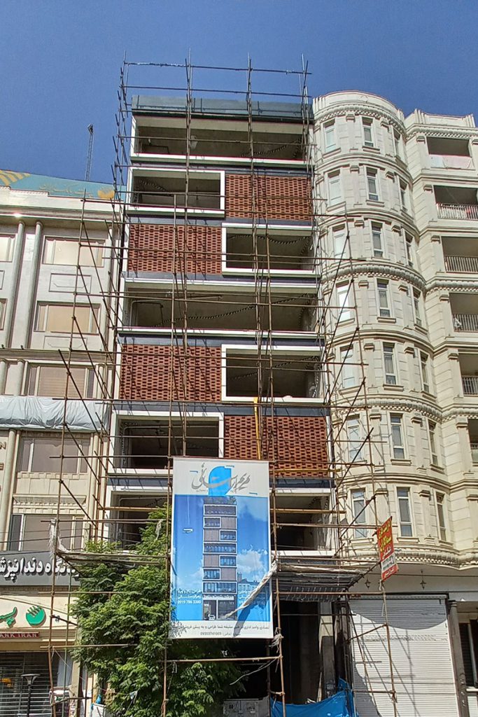 خانه 71 varamin
